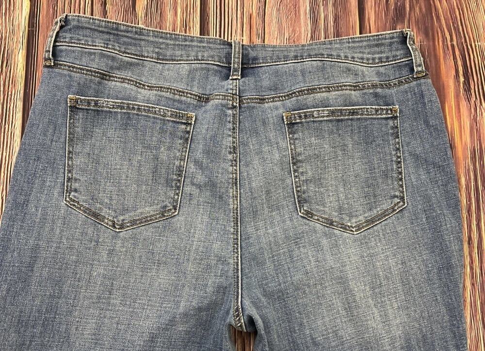 Chico’s So Slimming Girlfriend Slim Leg Ankle Bling Jeans Womens 2.5P (US 14P)
